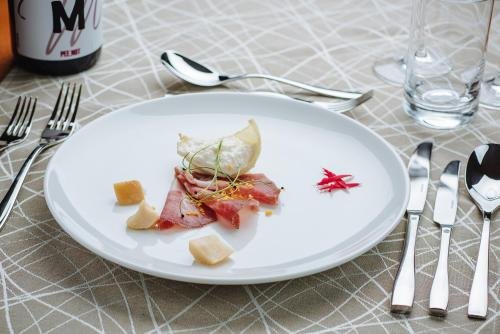 Фото Hotel reAktiv