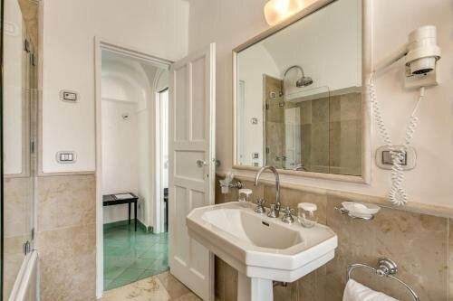 Гостиница Villa Calypso в Капри