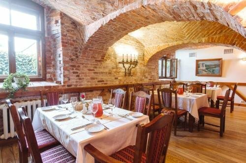 Гостиница Hotel Pils в Цесисе