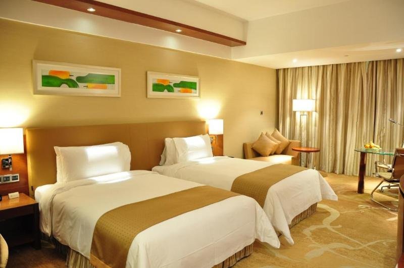 Фото Cinese Hotel Dongguan Shijie