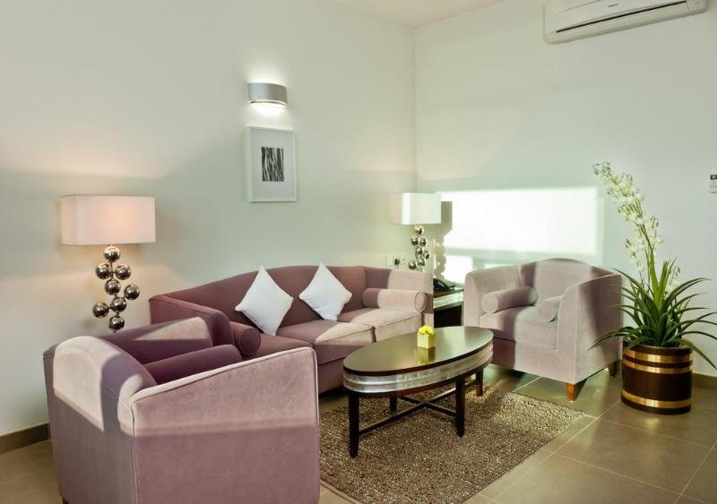 Фото Al Hail Waves Hotel Managed by Centara