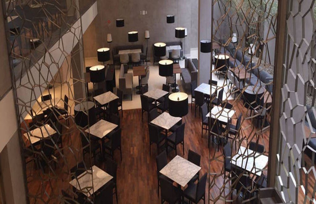 Фото Nh Curitiba The Five