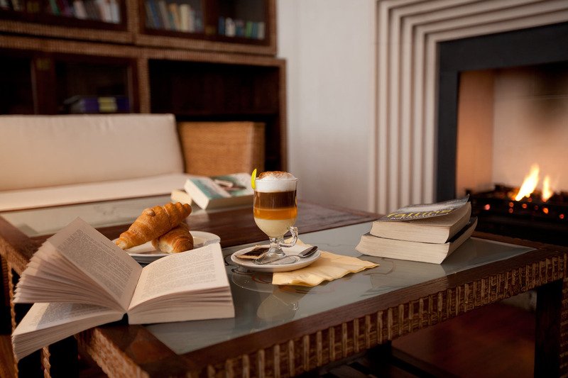 Фото Regency Country Club Apartments Suites