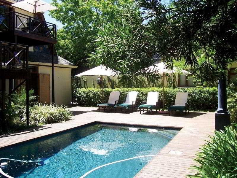 Фото 5 Seasons Guest House