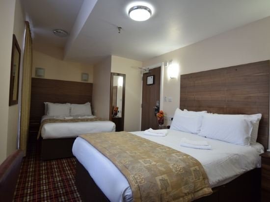 Фото Lucky 8 Hotel