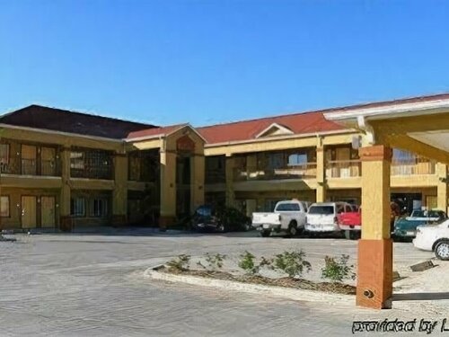 Гостиница Crystal Suites