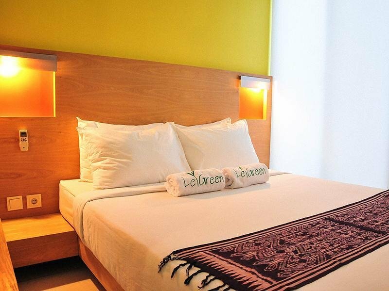 Hotel LeGreen Suite Poso, Jakarta, photo