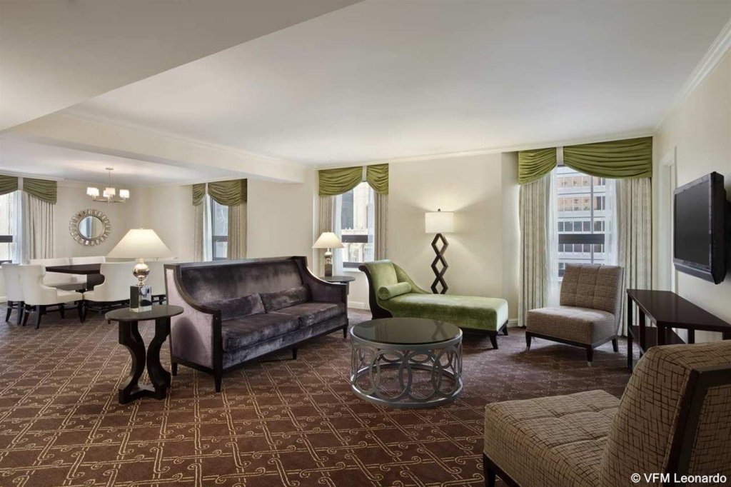 Фото The Palmer House Hilton