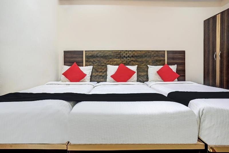 Фото Hotel Asian International