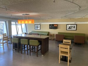 Гостиница Country Inn & Suites by Radisson, Lincoln Airport, Ne