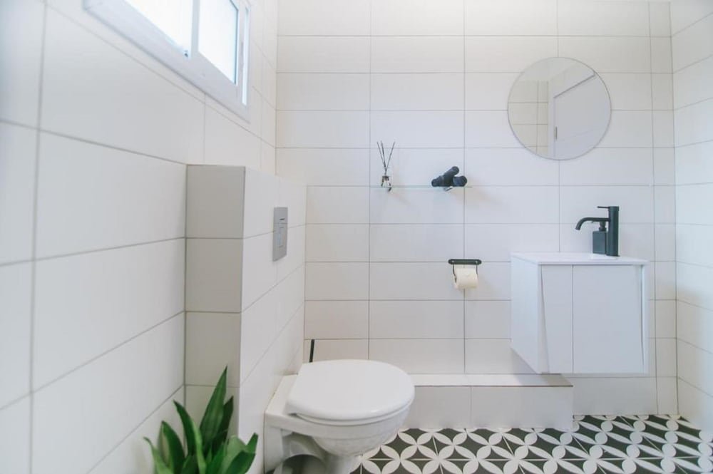 Фото Monochrome Rothschild - Smart Hotel by Loginn Tel Aviv