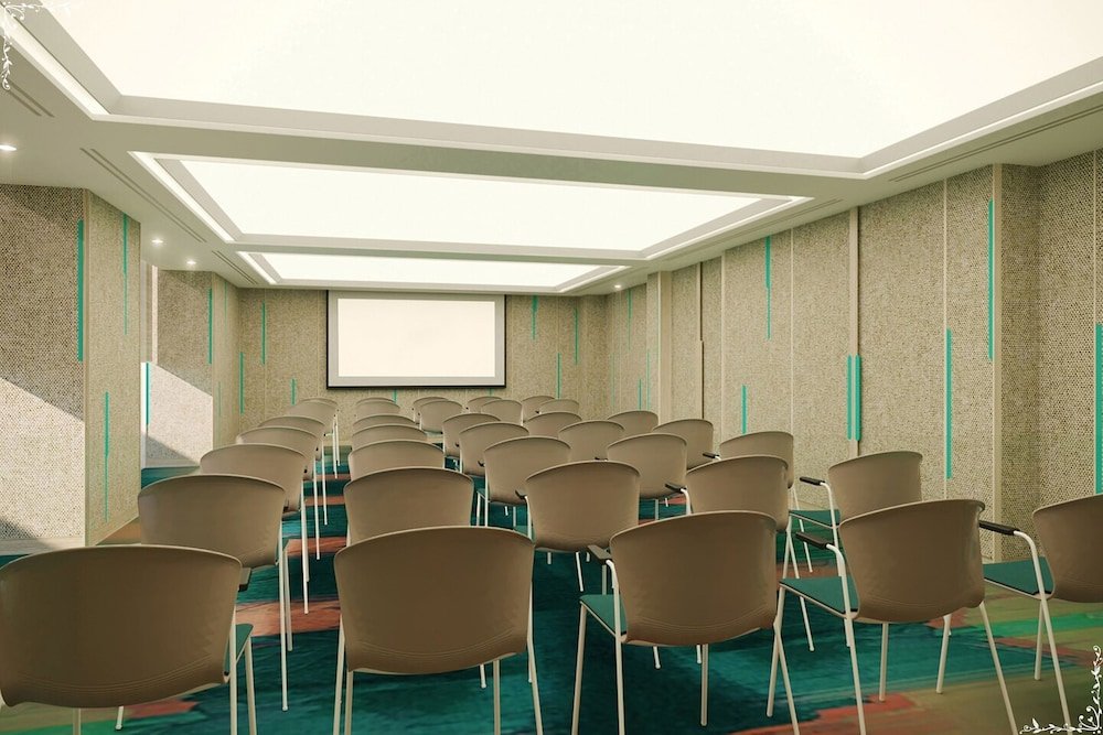 Фото Aloft Bali Kuta at Beachwalk