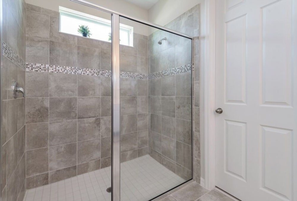 Фото 6 Bed 5 Ba Villa with Game Room, Pool & SPA