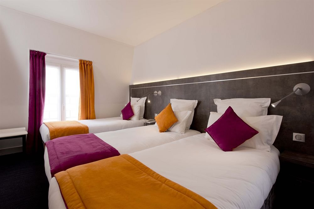 Фото Hôtel du Plat d'Etain