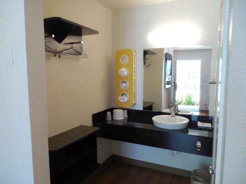 Фото Motel 6 Chula Vista, Ca - San Diego