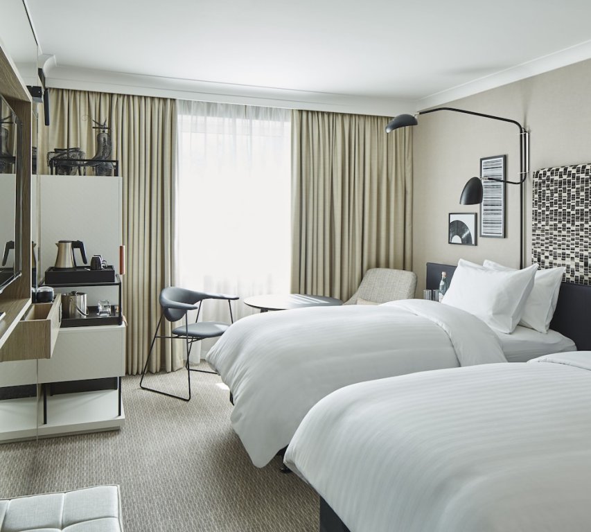 Фото London Marriott Hotel Maida Vale