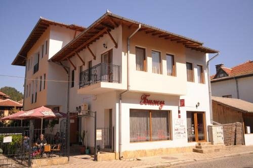 Гостиница Family Hotel Biju