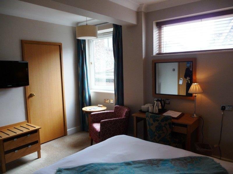 Фото The Maids Head Hotel