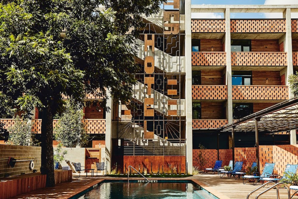 Фото The Carpenter Hotel