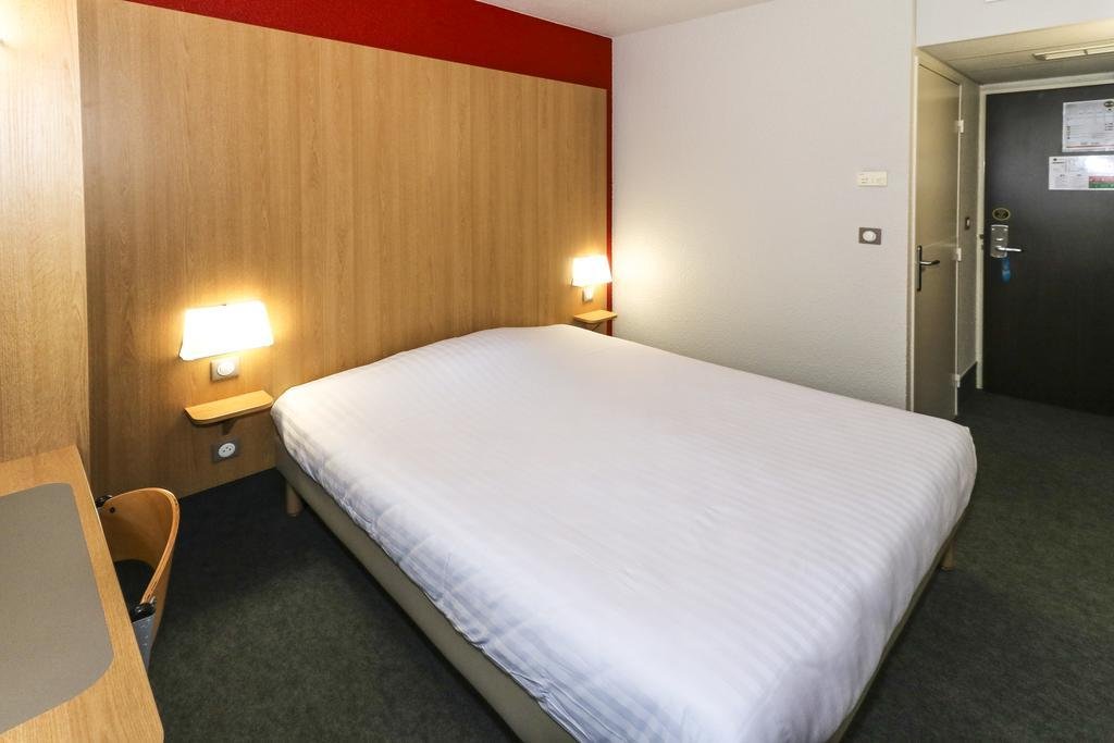 Фото The Originals City, Hôtel Clermont-Ferrand Sud Aubière