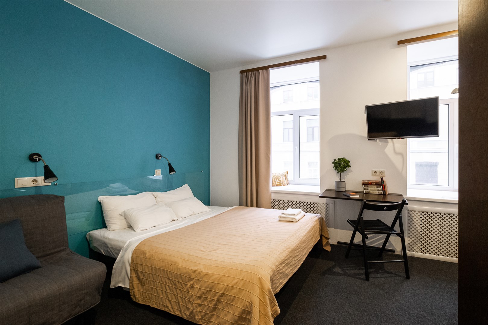 Фото отеля 2