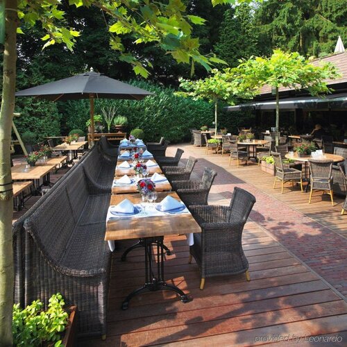 Гостиница Van der Valk Hotel Apeldoorn - De Cantharel