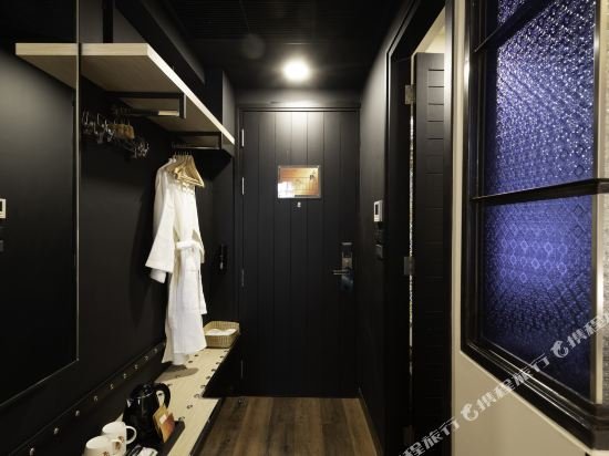 Фото Dhevi Bangkok Hotel