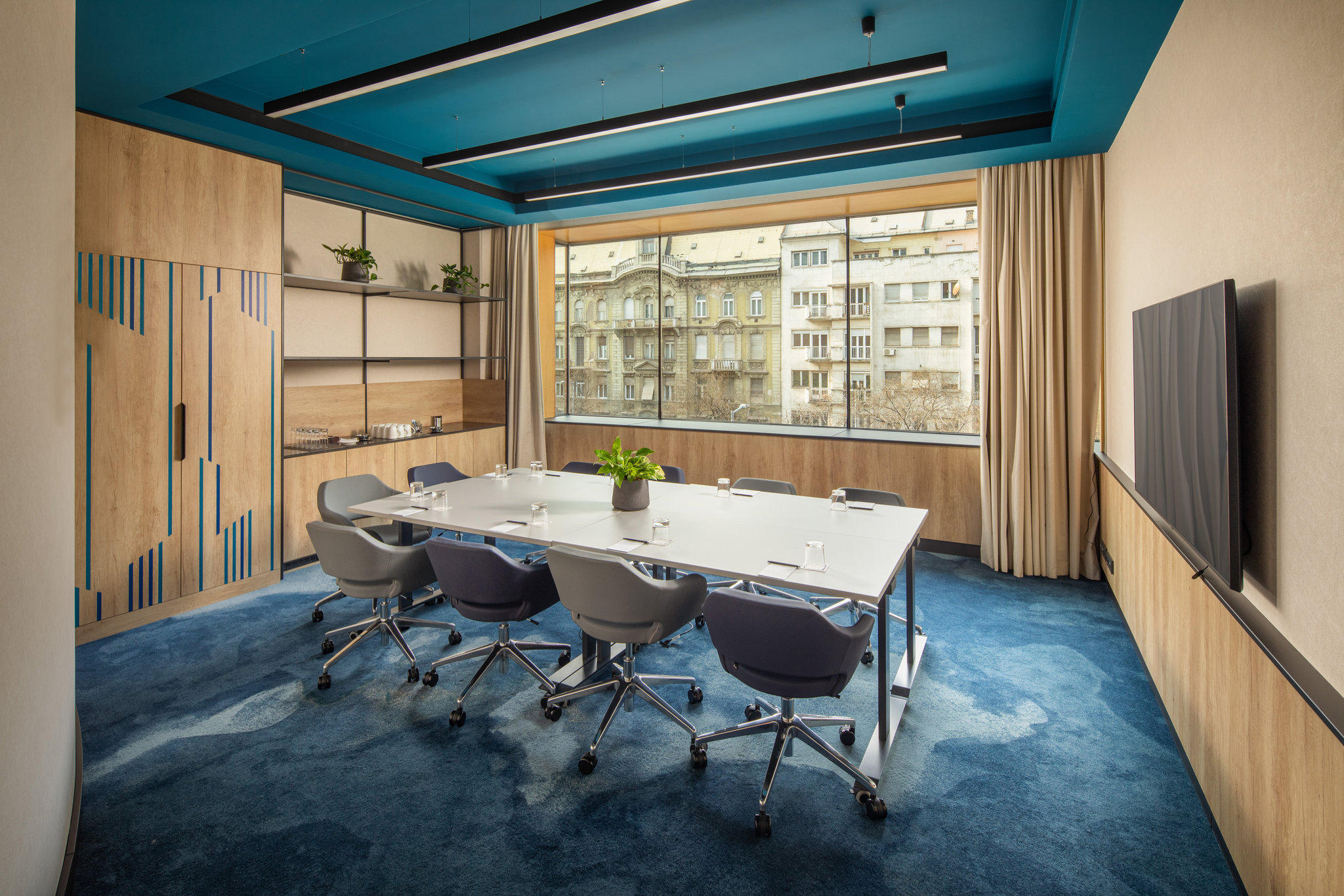 Фото Crowne Plaza Budapest, an Ihg hotel