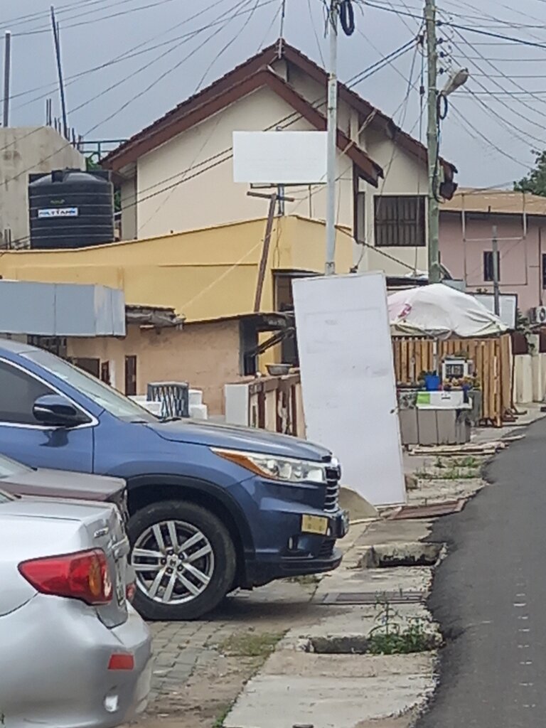 Bar, pub Sekem, Accra, photo