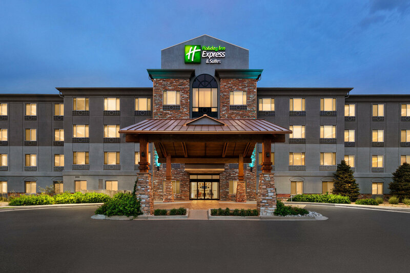 Гостиница Holiday Inn Express Hotel & Suites Denver Airport, an Ihg Hotel