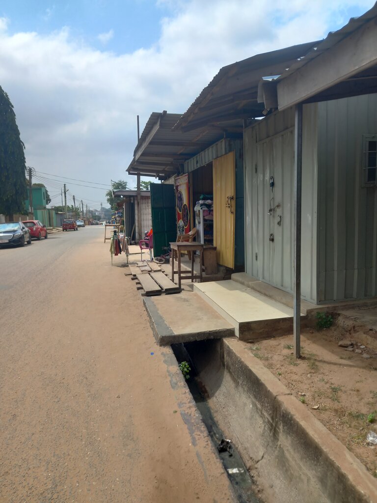 Tailor Mimmies, Accra, photo
