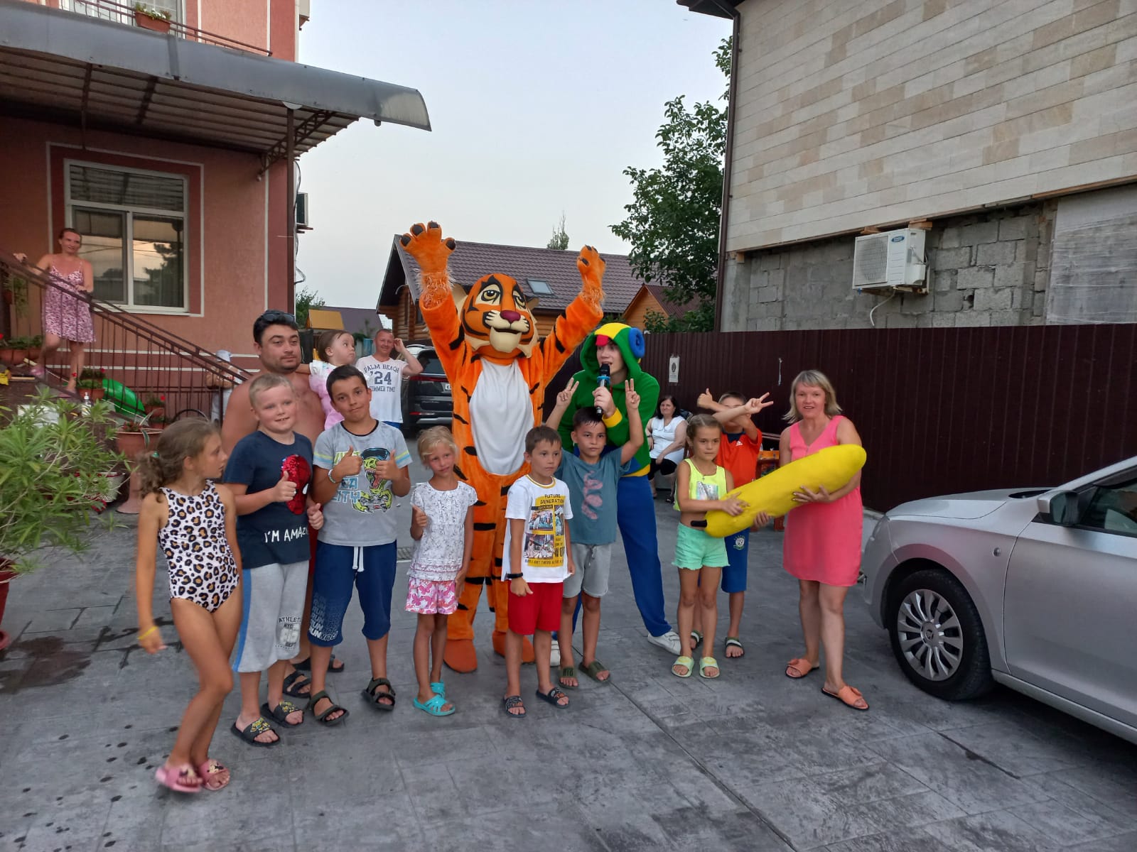 Фото Селини