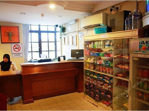 Гостиница The Inn Hotel в Куала-Тренгану