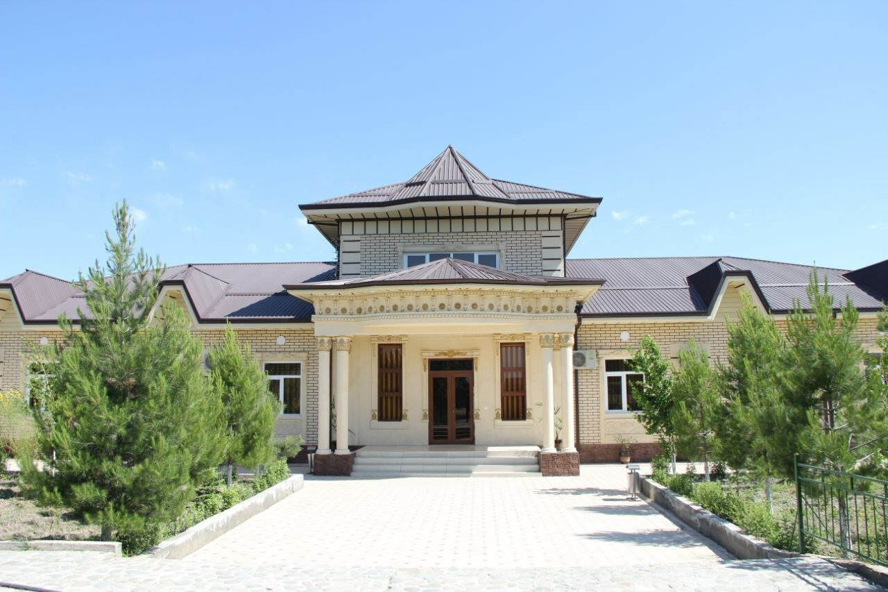 Veb-kameralarda yalangoch rus ayollari