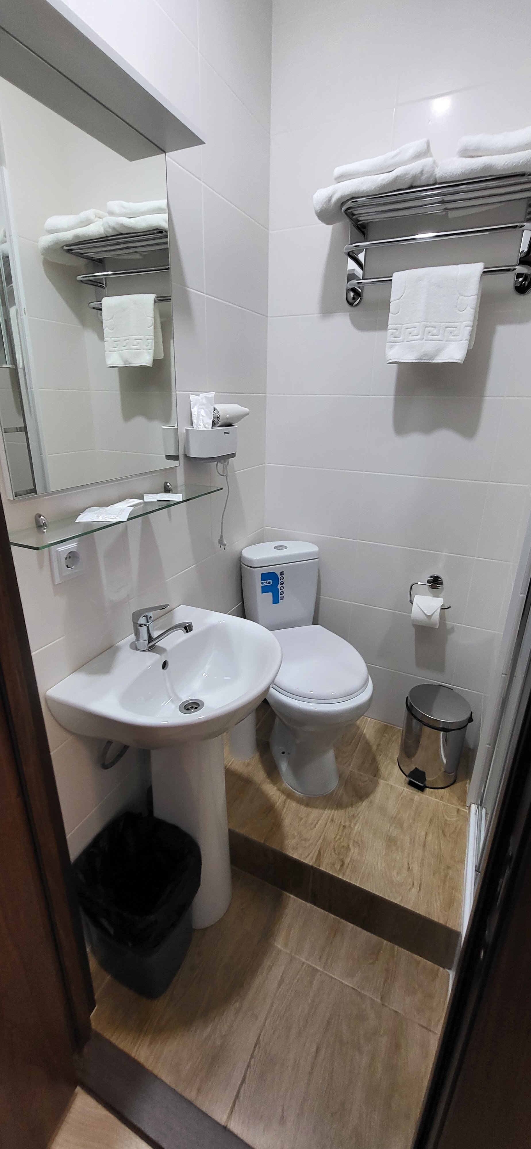 Фото Отель Азовский