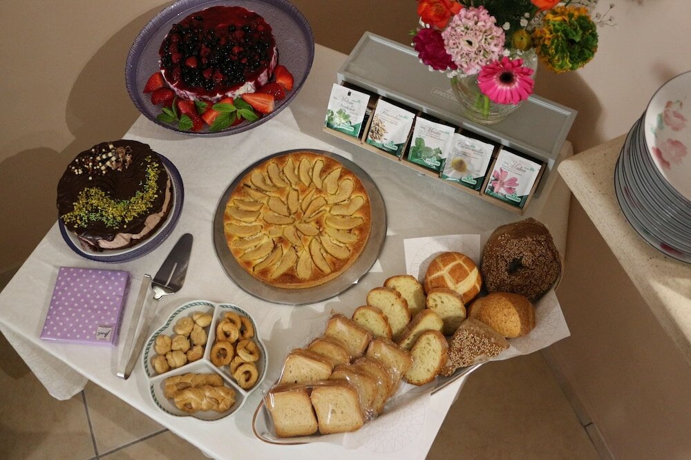 Фото Ohana Bed and Breakfast