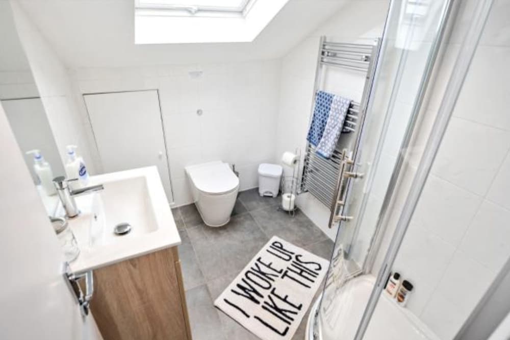 Фото Maida Vale Queens Park Warwick Avenue