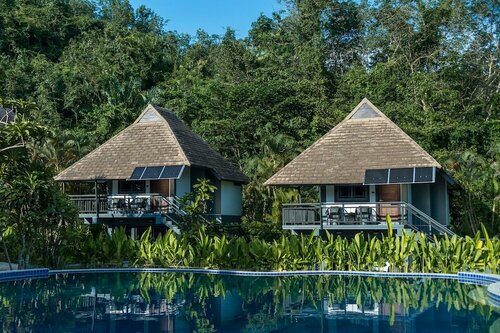 Loy Chalet