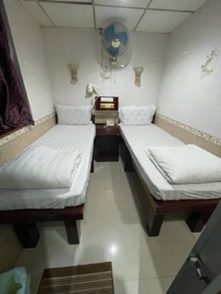 Фото Everest Hostel