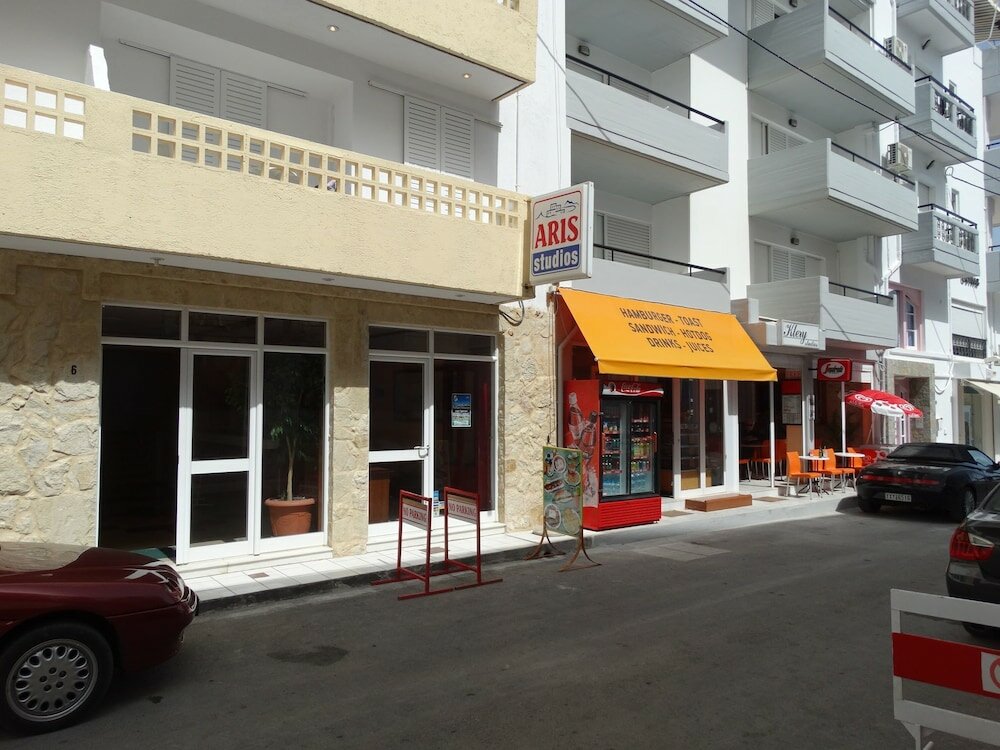 Фото отеля 1