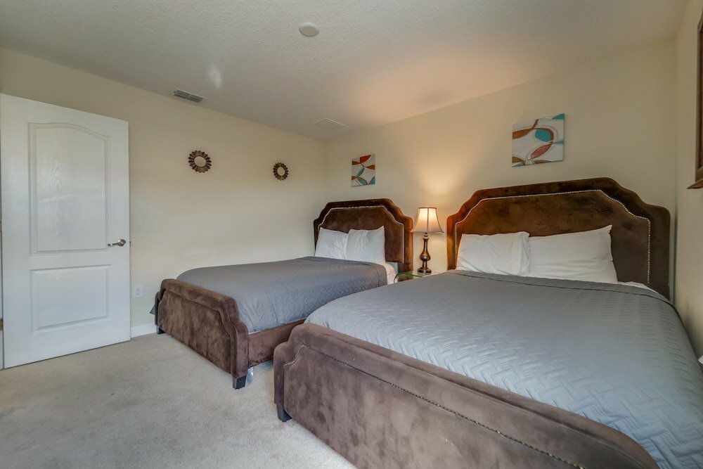 Фото Lei's 9-bedroom Champions Gates Vacation Home