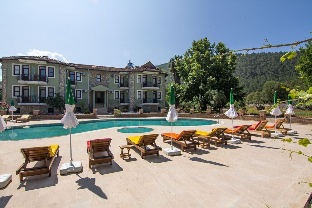 Фото Yeşilkaya Hotel