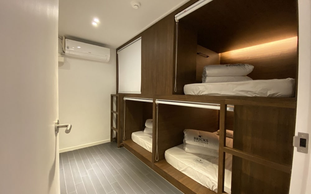 Фото Busan Bricks Guest House