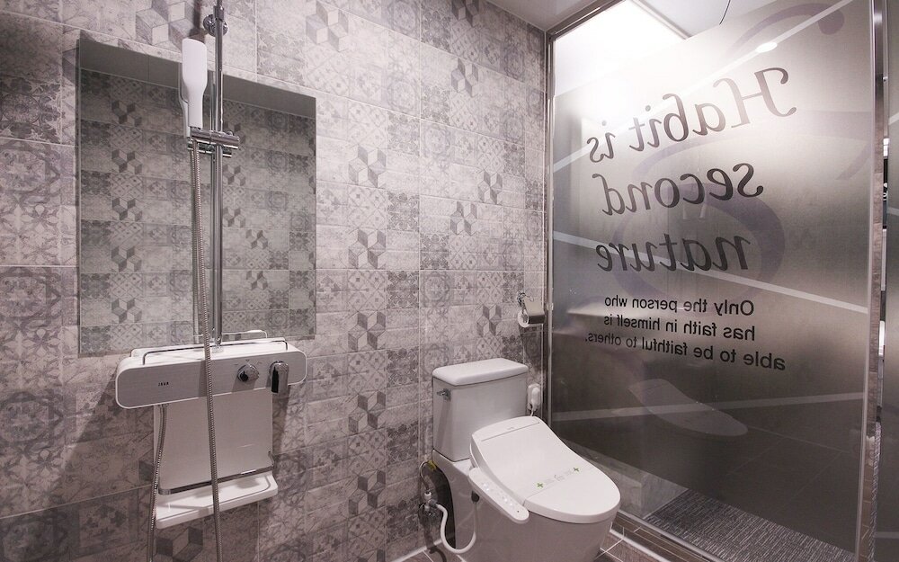 Фото Pohang Haedo-dong New Bom Stay