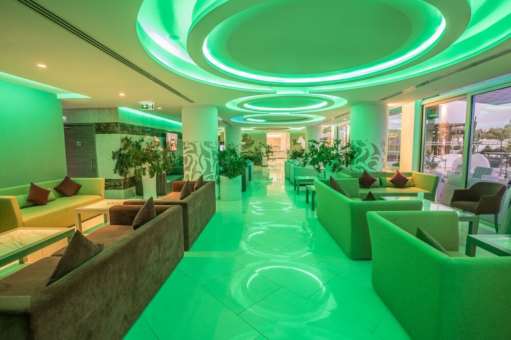 Фото Vassos Nissi Plage Hotel & SPA