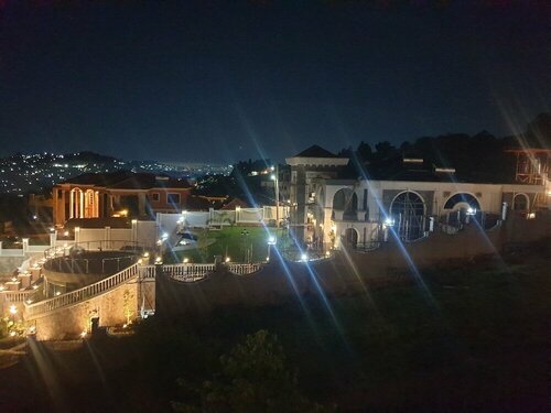 Гостиница Rosa Negra Kampala в Кампале