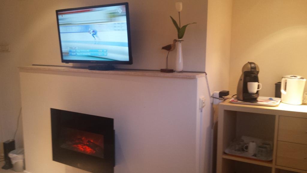 Фото Bed and Breakfast Oosterpark