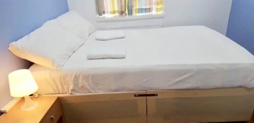 Фото Leman House