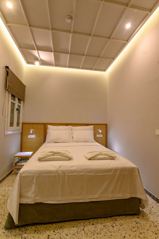 Фото A-13 Belle Athenes - Luxury Rooms at Monastiraki Railway Station