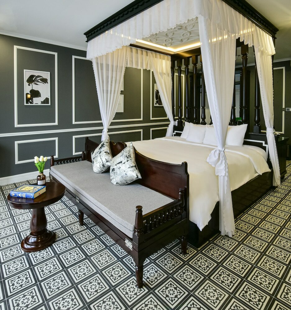 Фото Hotel Del Luna by Luk Global